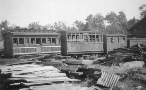Jarahdale - Old mill coaches