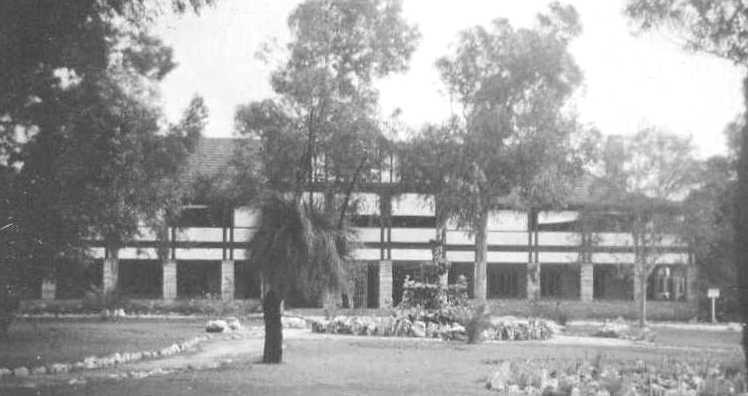 Yanchep Inn