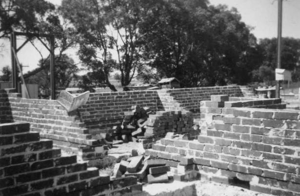 134 Great Eastern Highway – under construction - 1952