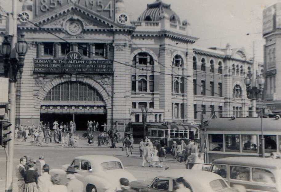 Flinders Street Station main entrance