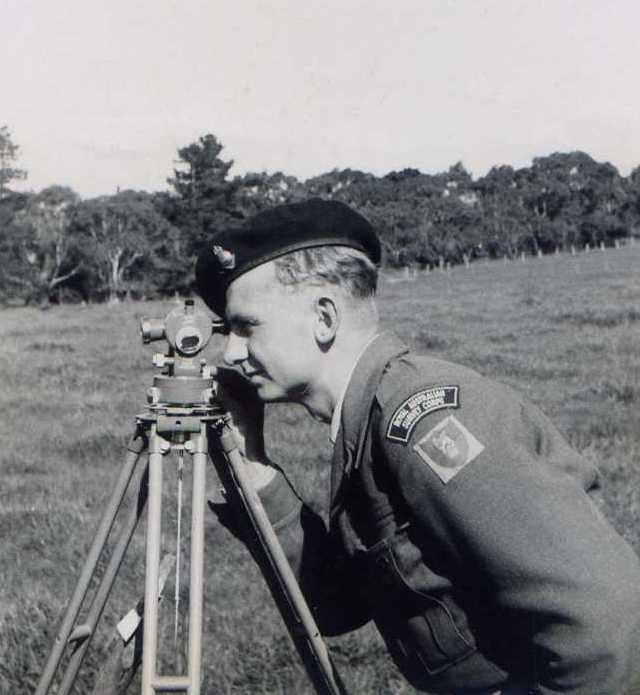 Spr Skitch using Kern DKM 1 theodolite
