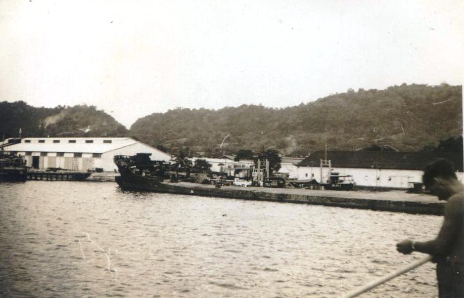 Rabaul harbour – sunken Japanese ship used as wharf