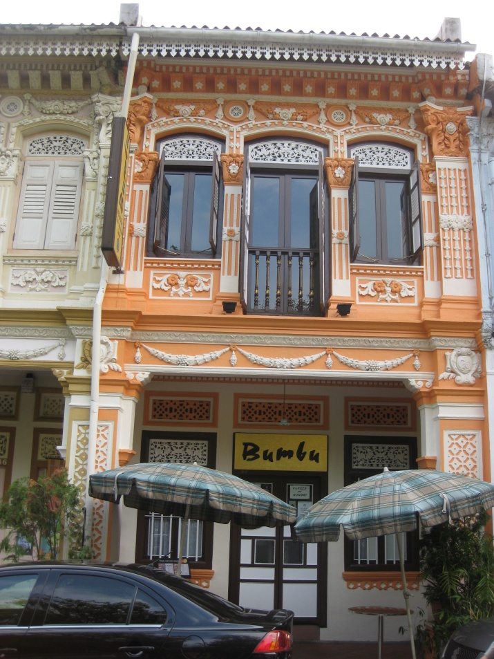 An old Chinatown terrace in its new colours